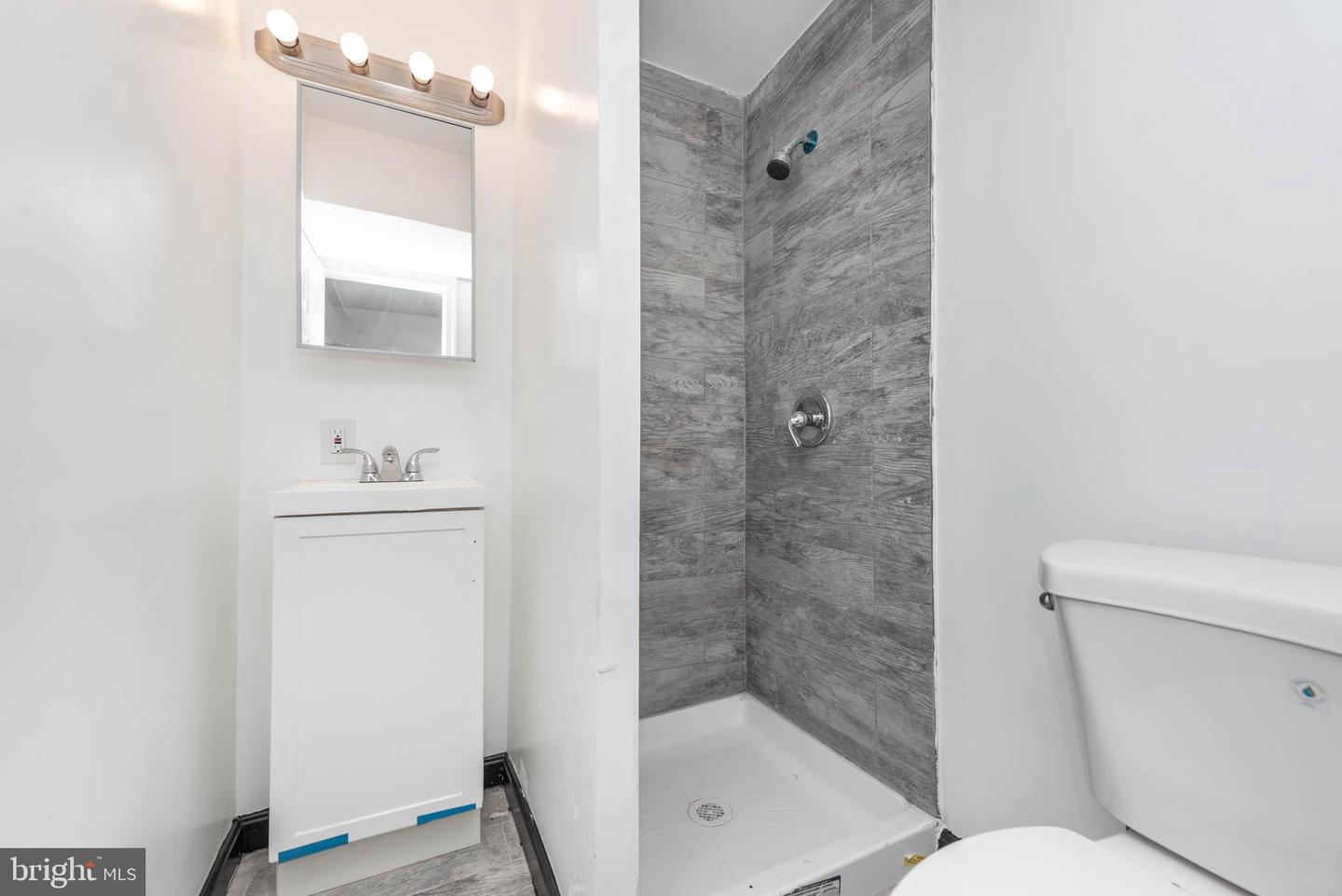 2727 Ellicott Dr Property Photo 22