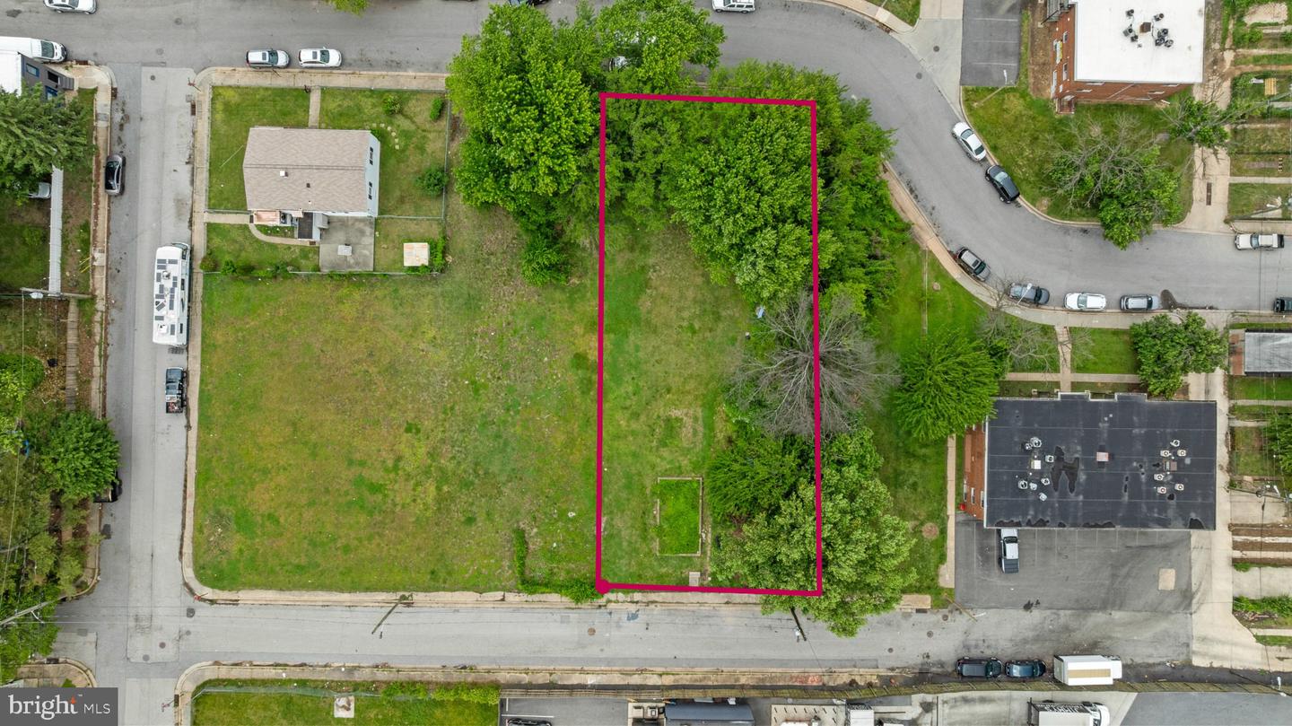 6520 Eastbourne Ave Property Photo 2