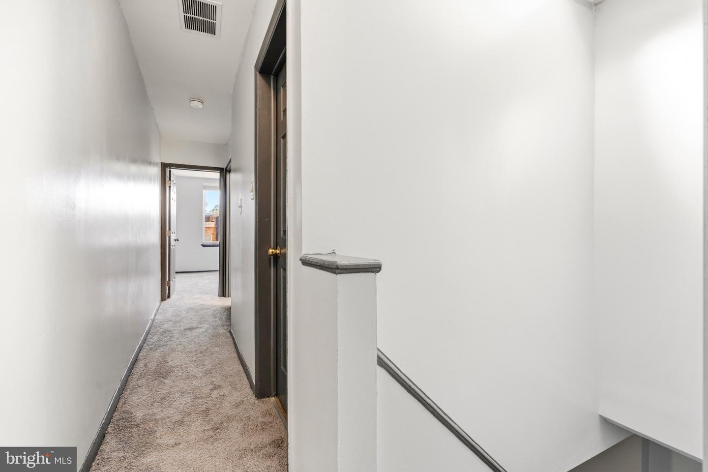 2732 Baker St Property Photo 11