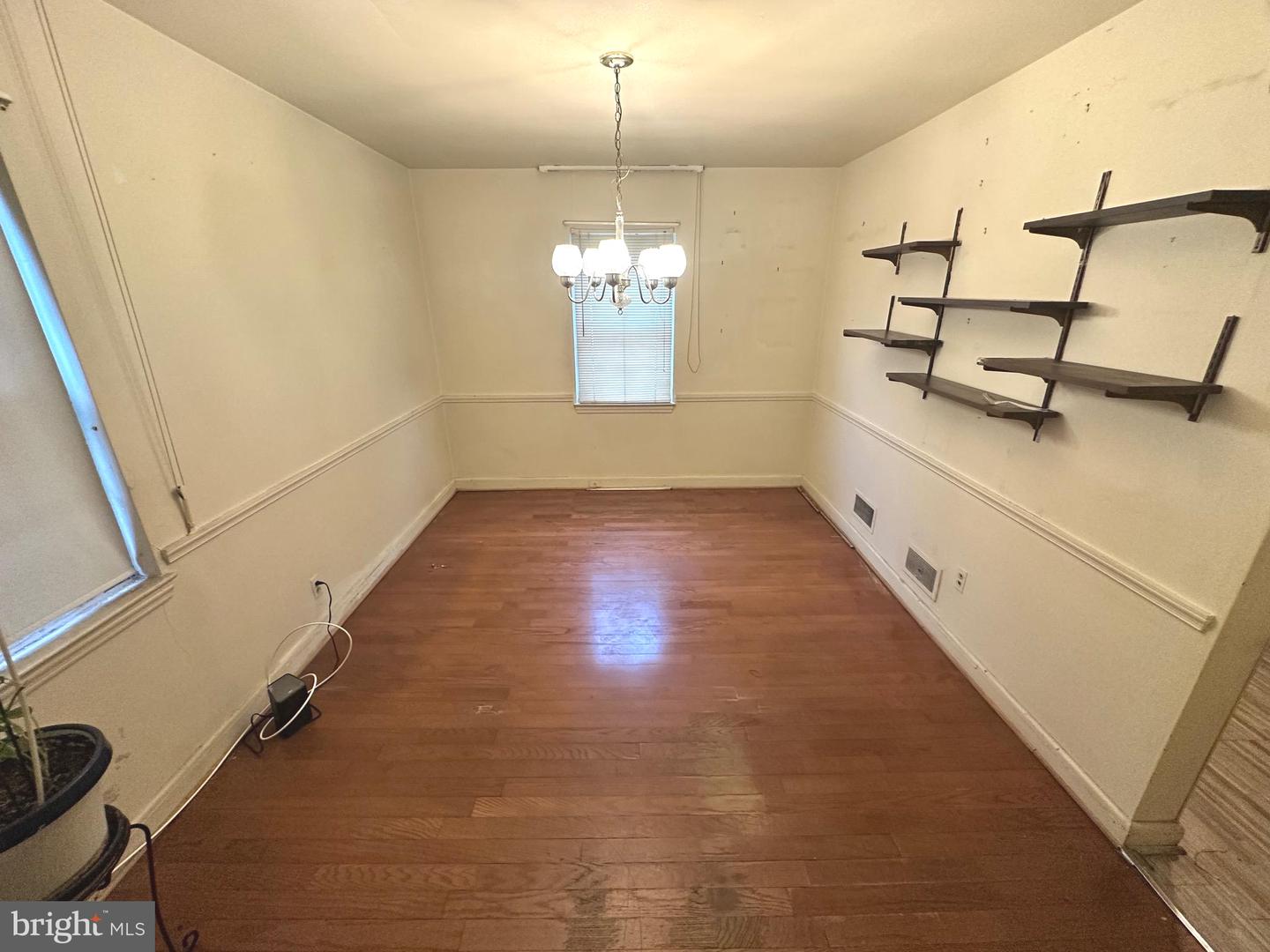 4020 Mortimer Ave Property Photo 18