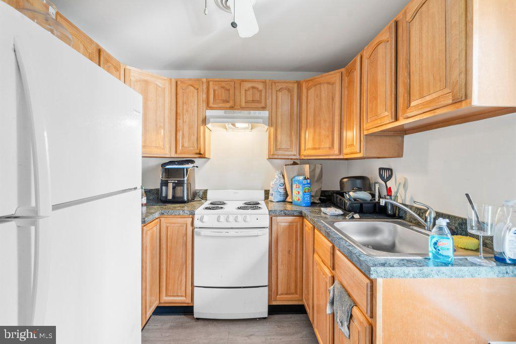 5410 Belle Vista Ave Property Photo 4