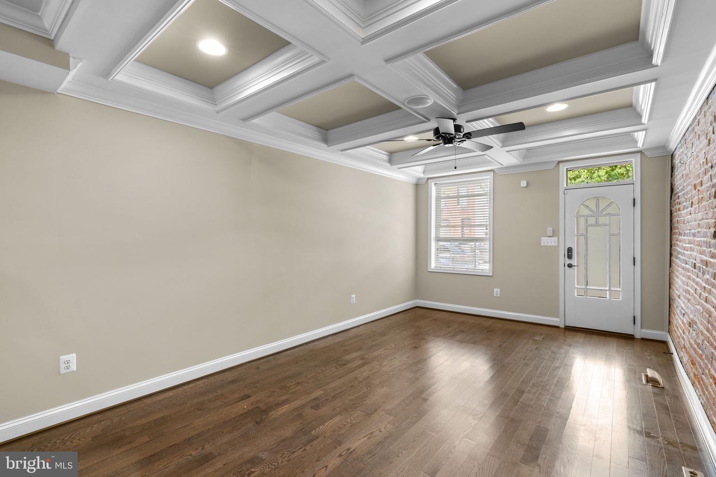 3127 Elliott St Property Photo 14