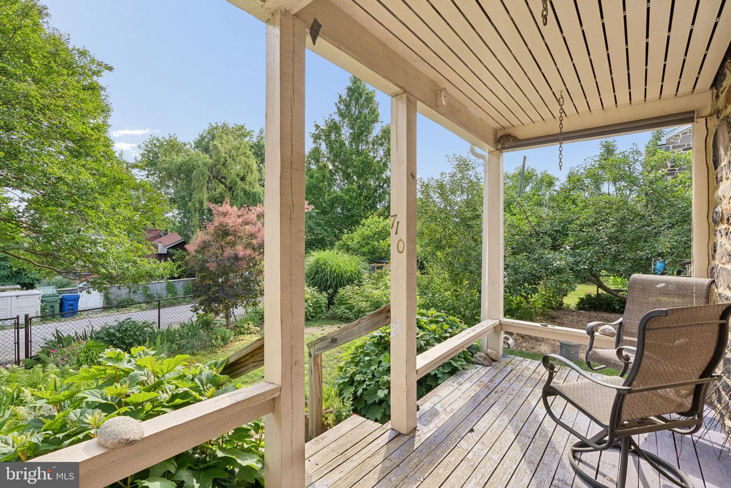 710 Puritan St Property Photo 6