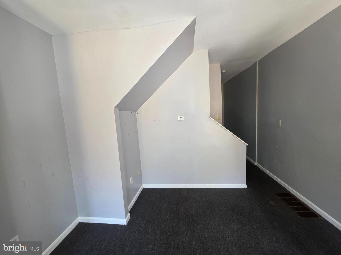 1714 Presstman St Property Photo 2