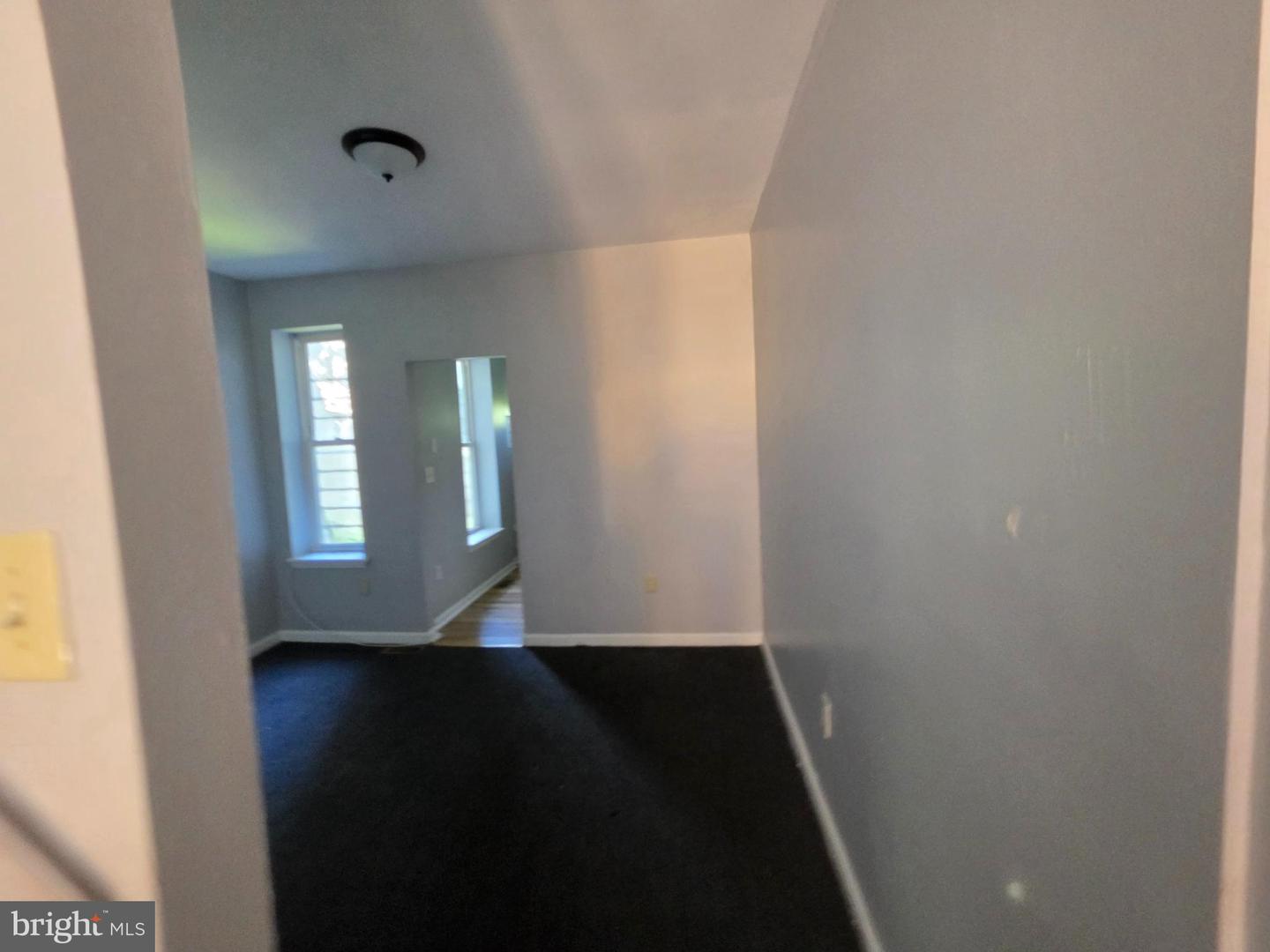1714 Presstman St Property Photo 3