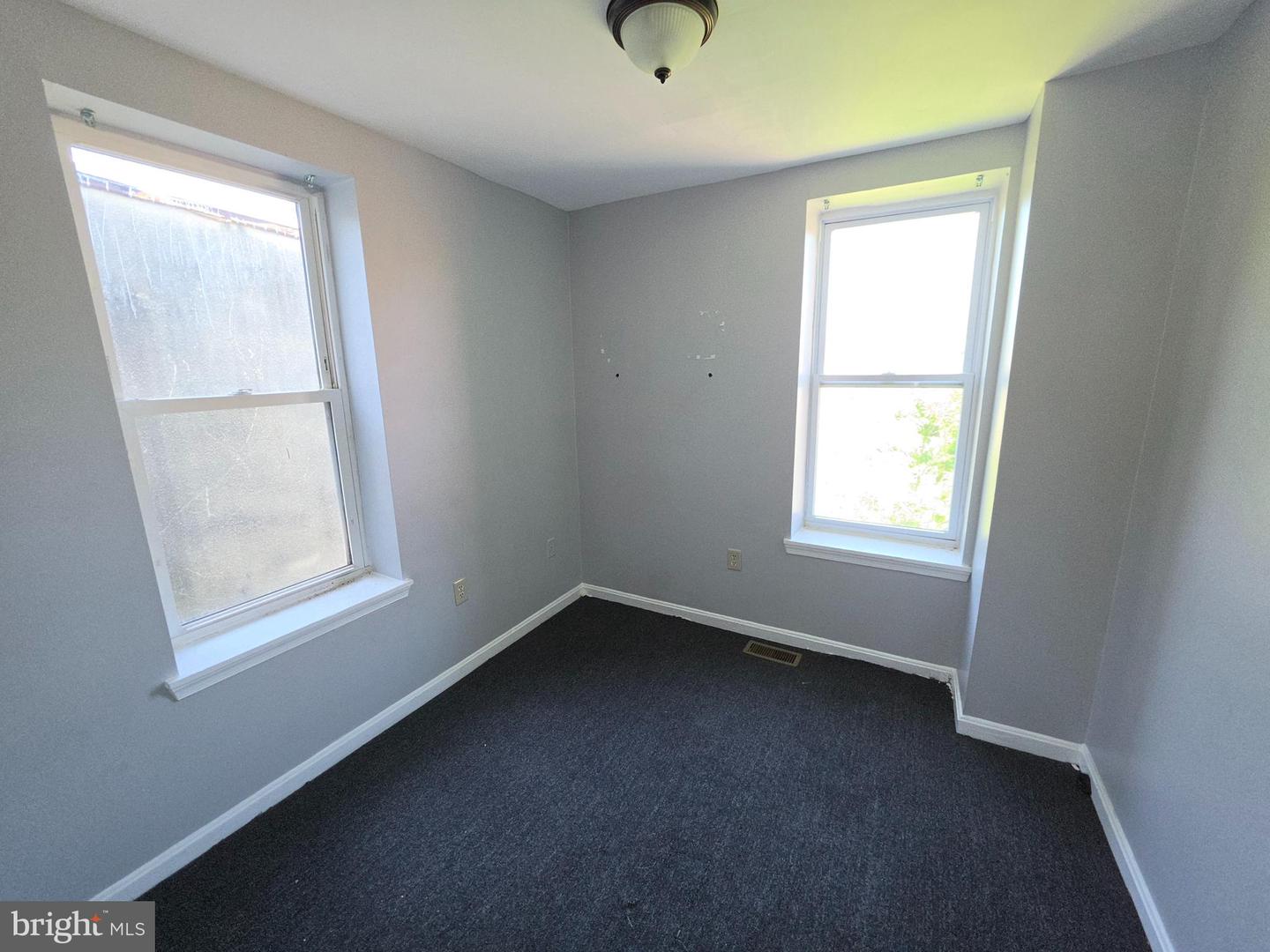 1714 Presstman St Property Photo 19
