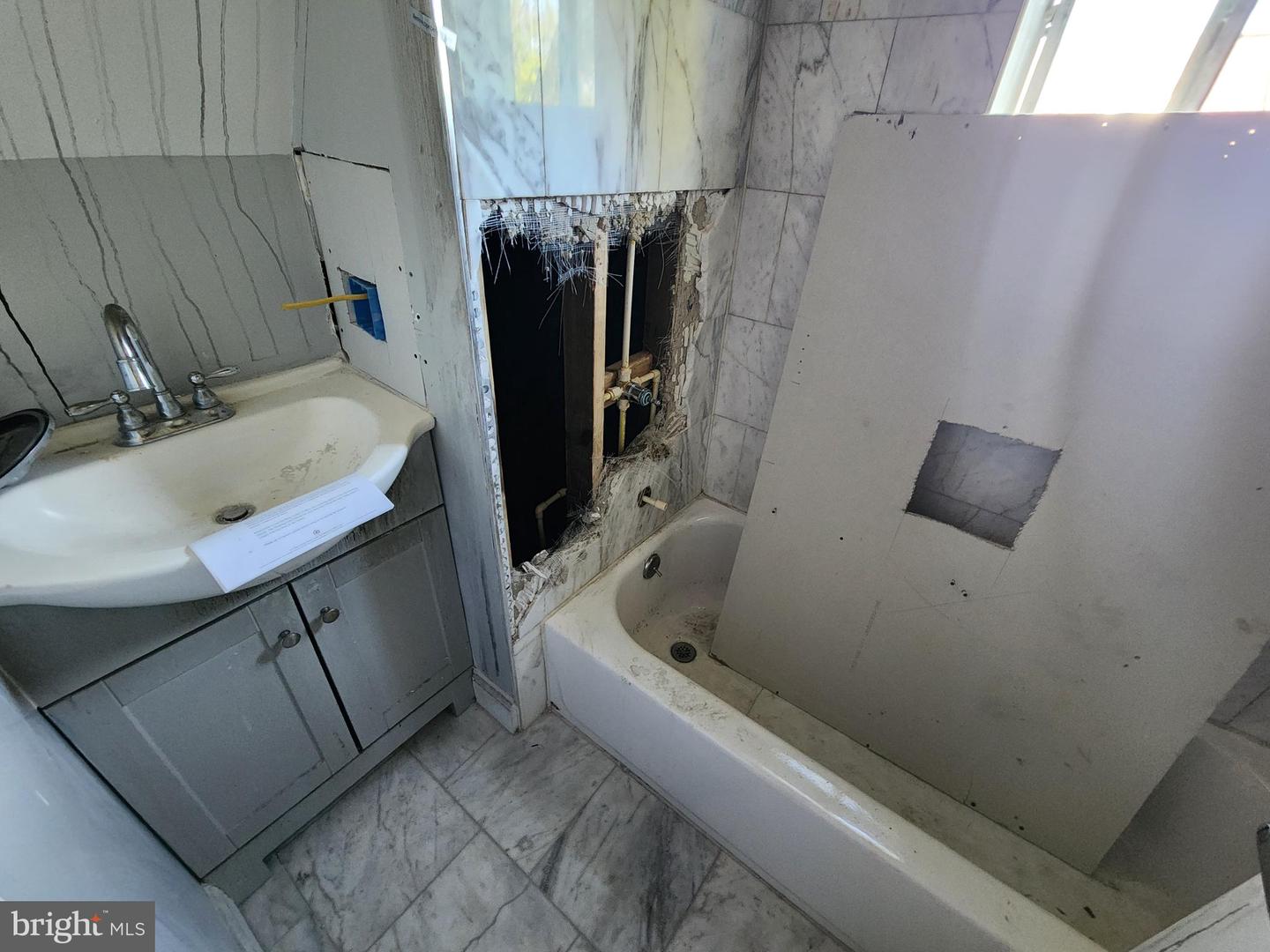 3516 Hayward Ave Property Photo 22