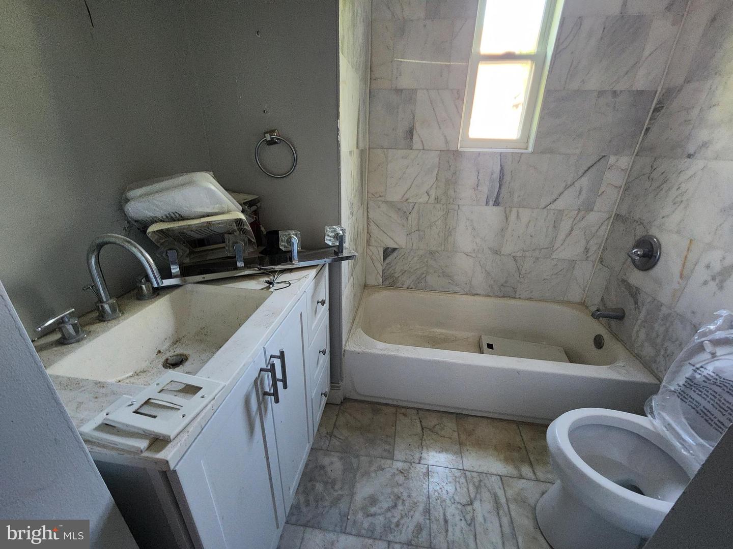 3516 Hayward Ave Property Photo 38
