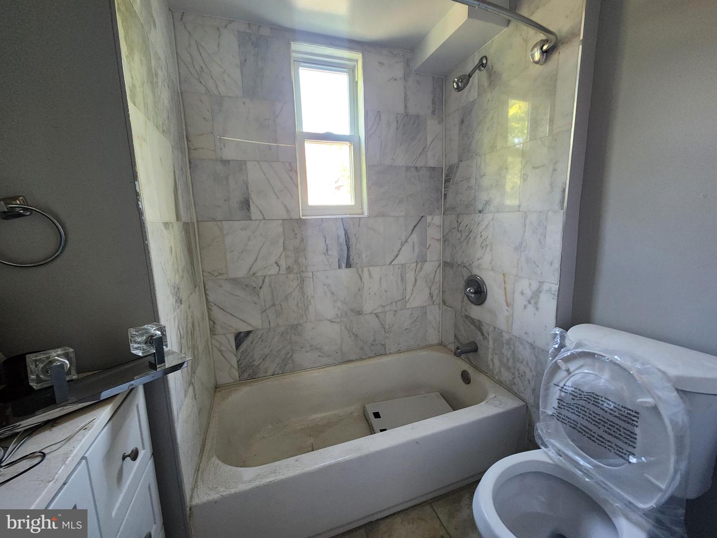 3516 Hayward Ave Property Photo 39