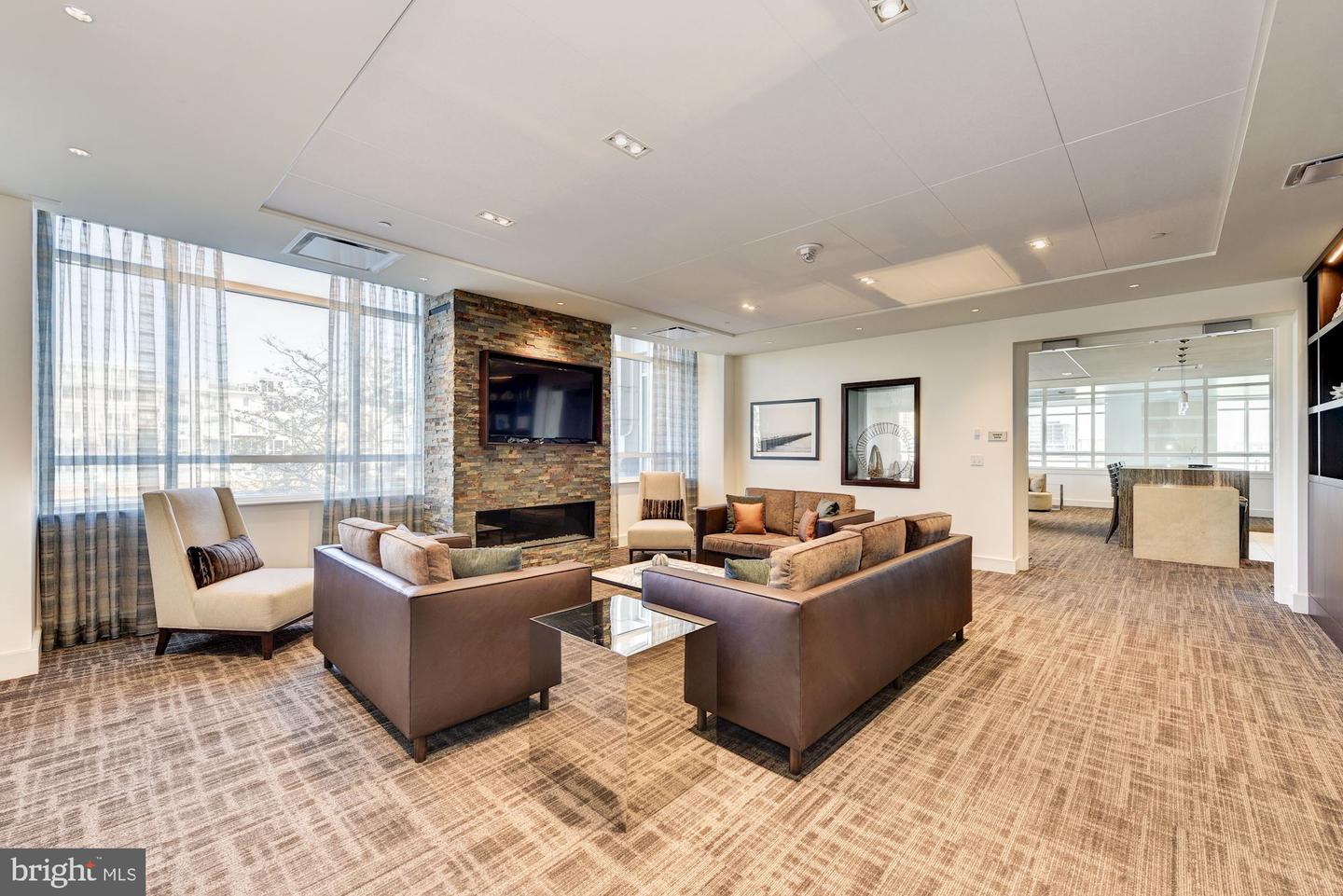 100 Harborview Dr #1708 Property Photo 18