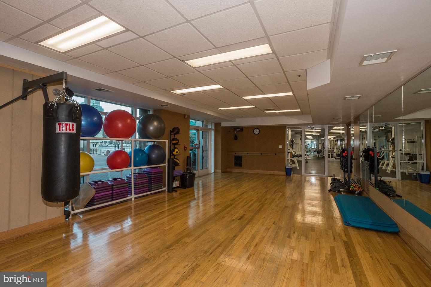 100 Harborview Dr #1708 Property Photo 19