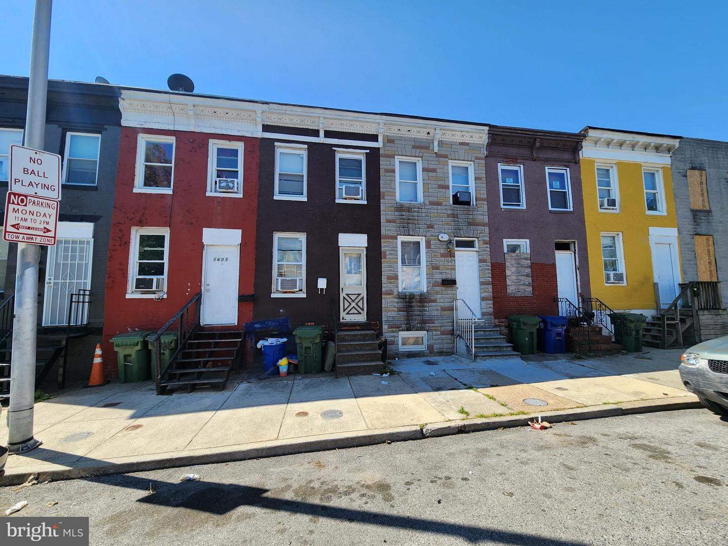 1605 COLE ST Property Photo 1