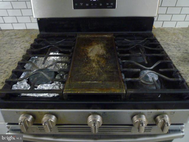 5118 Harford Rd Property Photo 13