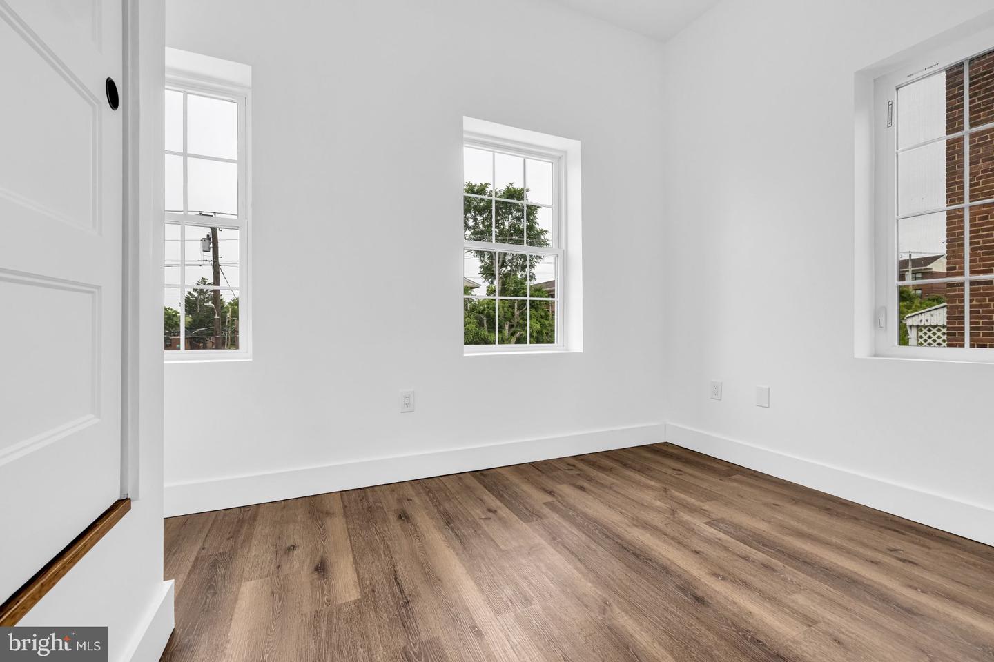 2801 Round Rd Property Photo 17