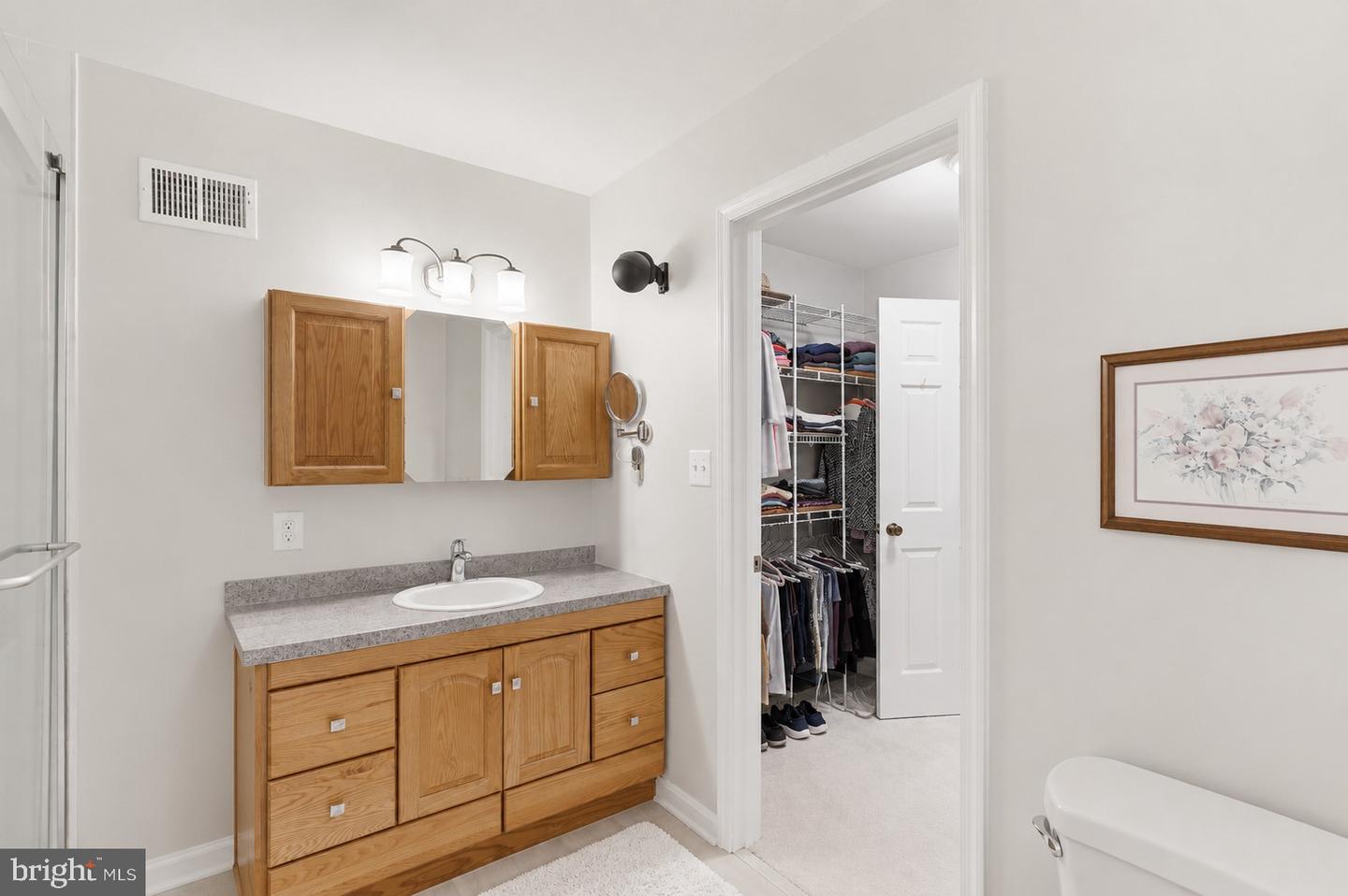 1361 N Gilmor St Property Photo 15