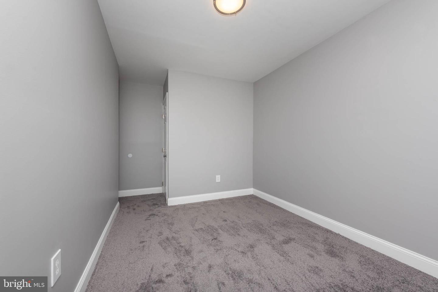 4921 Edgemere Ave Property Photo 14