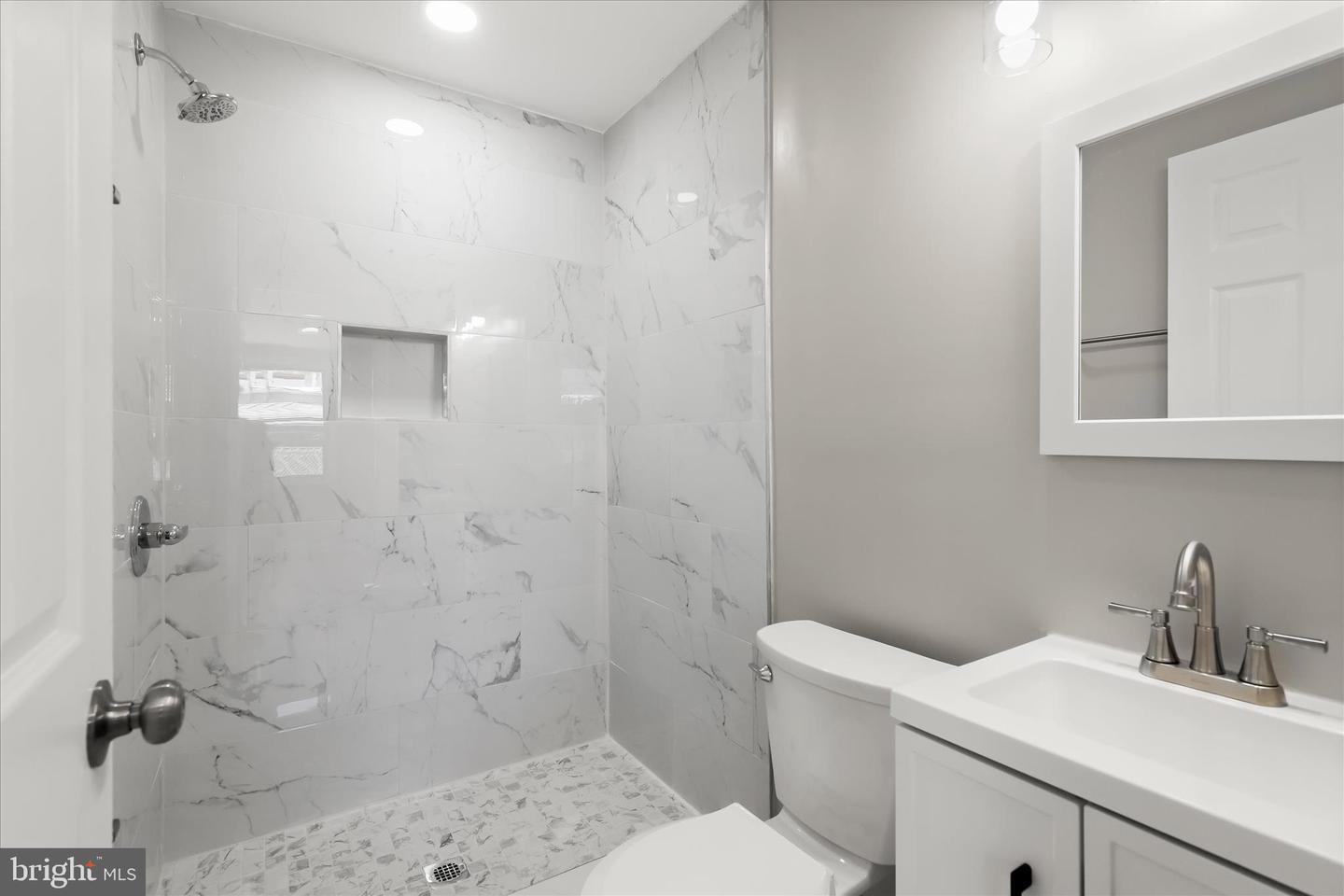 3922 Mount Pleasant Ave Property Photo 18