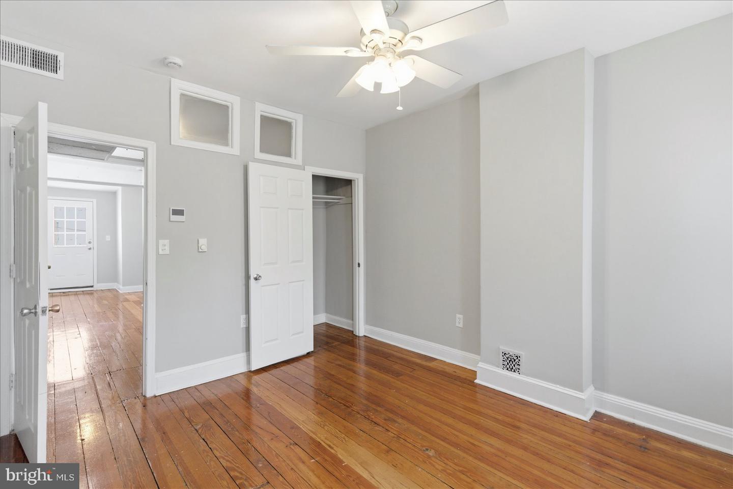 1208 W Cross St Property Photo 19