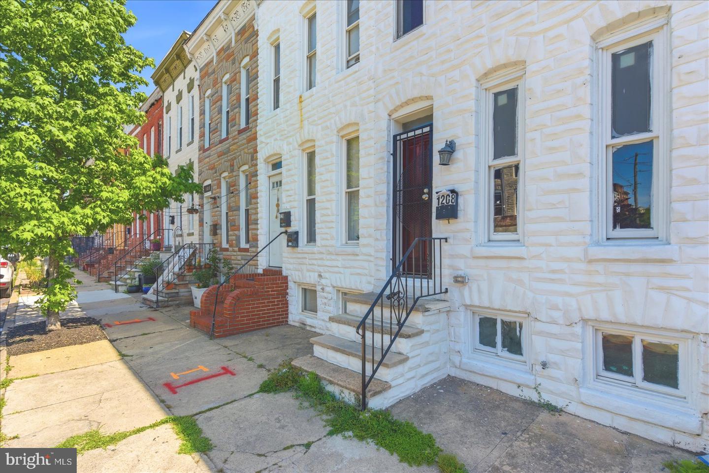 1208 W Cross St Property Photo 33