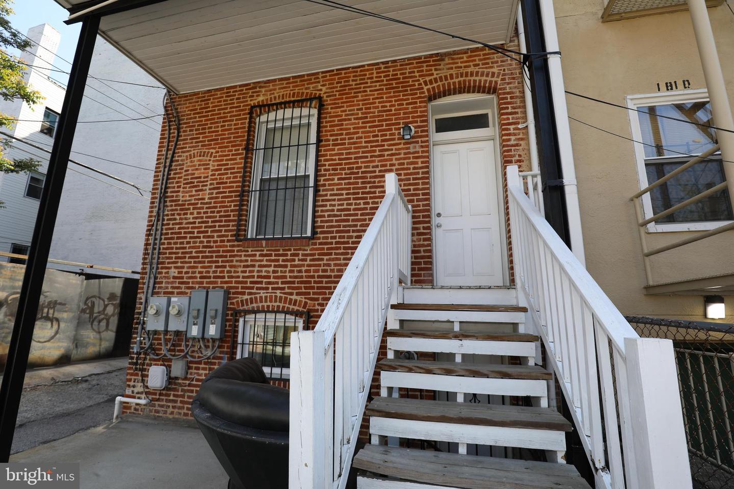 1812 Guilford Ave Property Photo 5