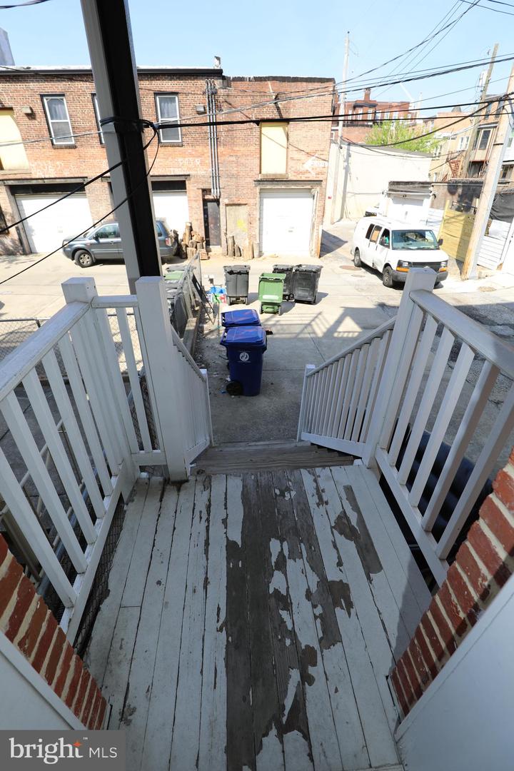 1812 Guilford Ave Property Photo 7