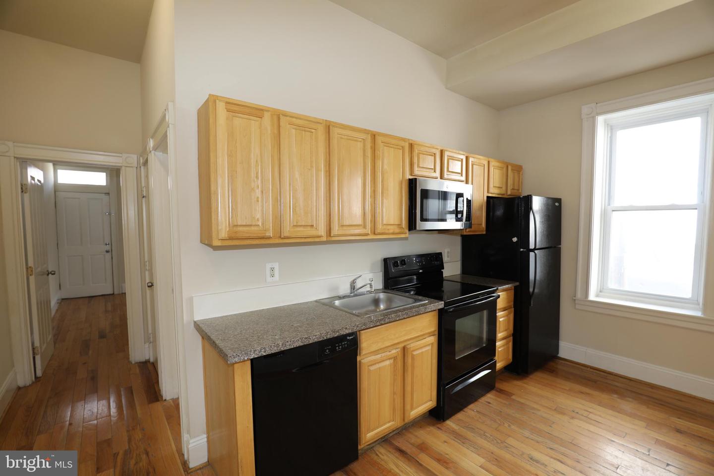 1812 Guilford Ave Property Photo 16