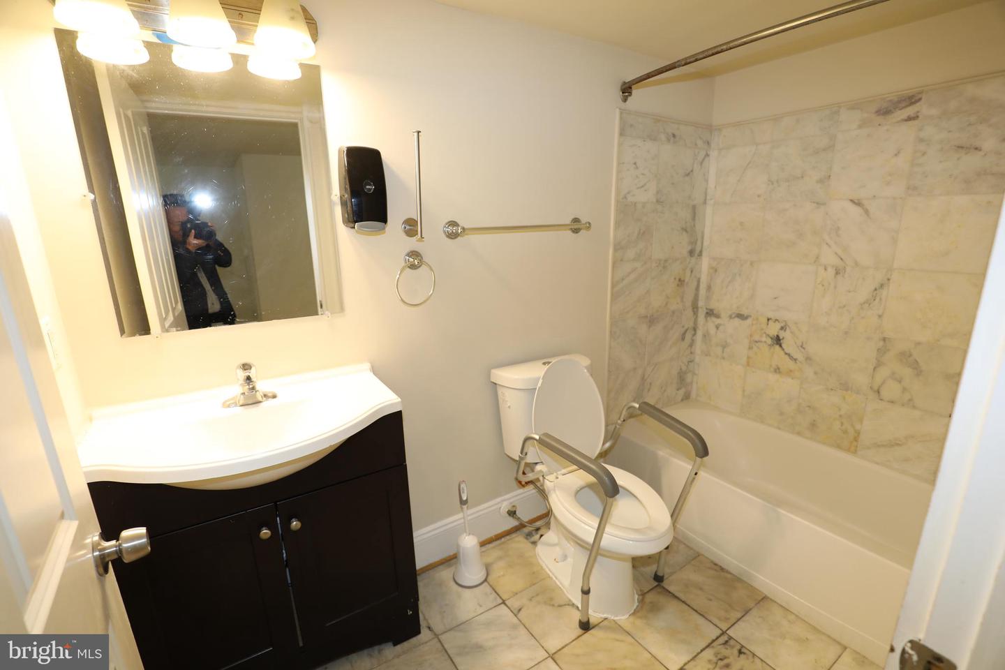 1812 Guilford Ave Property Photo 24