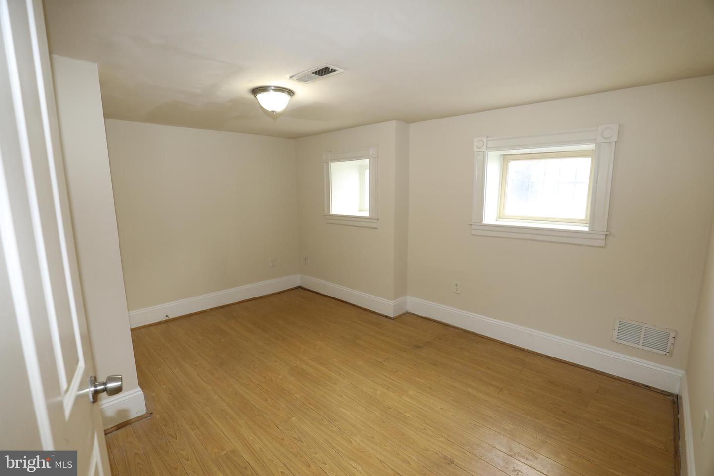 1812 Guilford Ave Property Photo 26