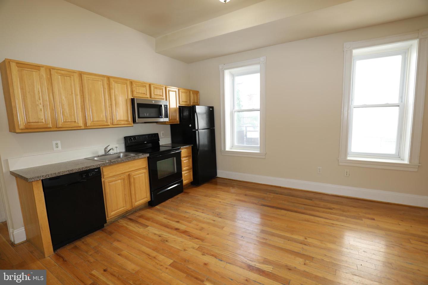 1812 Guilford Ave Property Photo 42