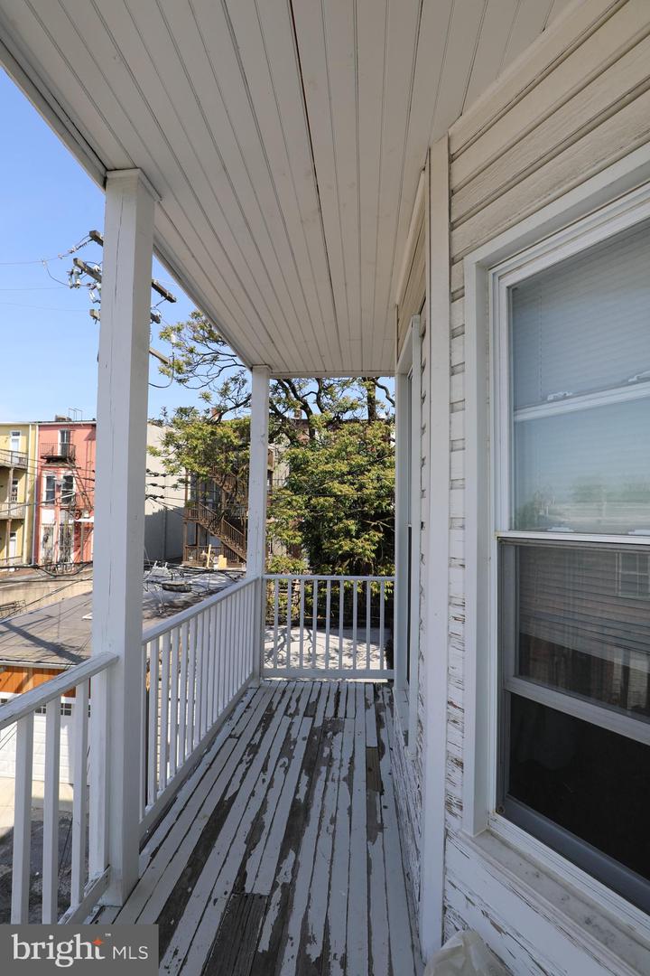 1812 Guilford Ave Property Photo 61