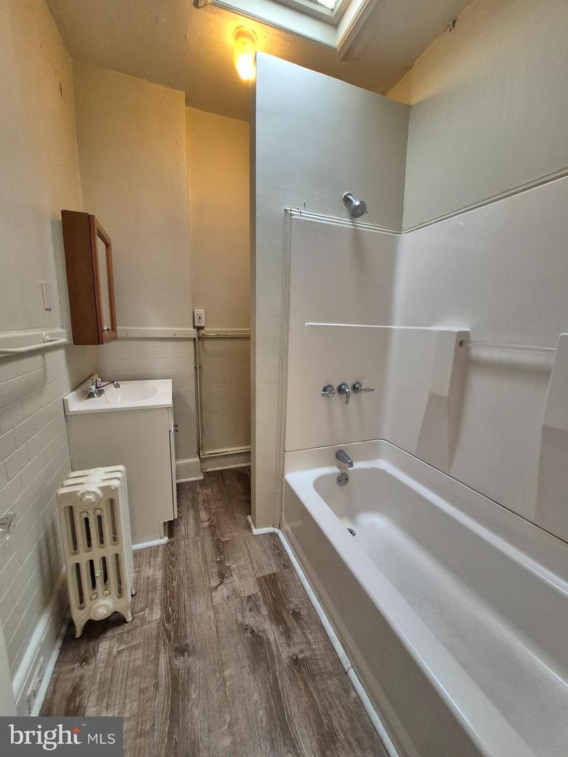 2536 W Lafayette Ave Property Photo 14