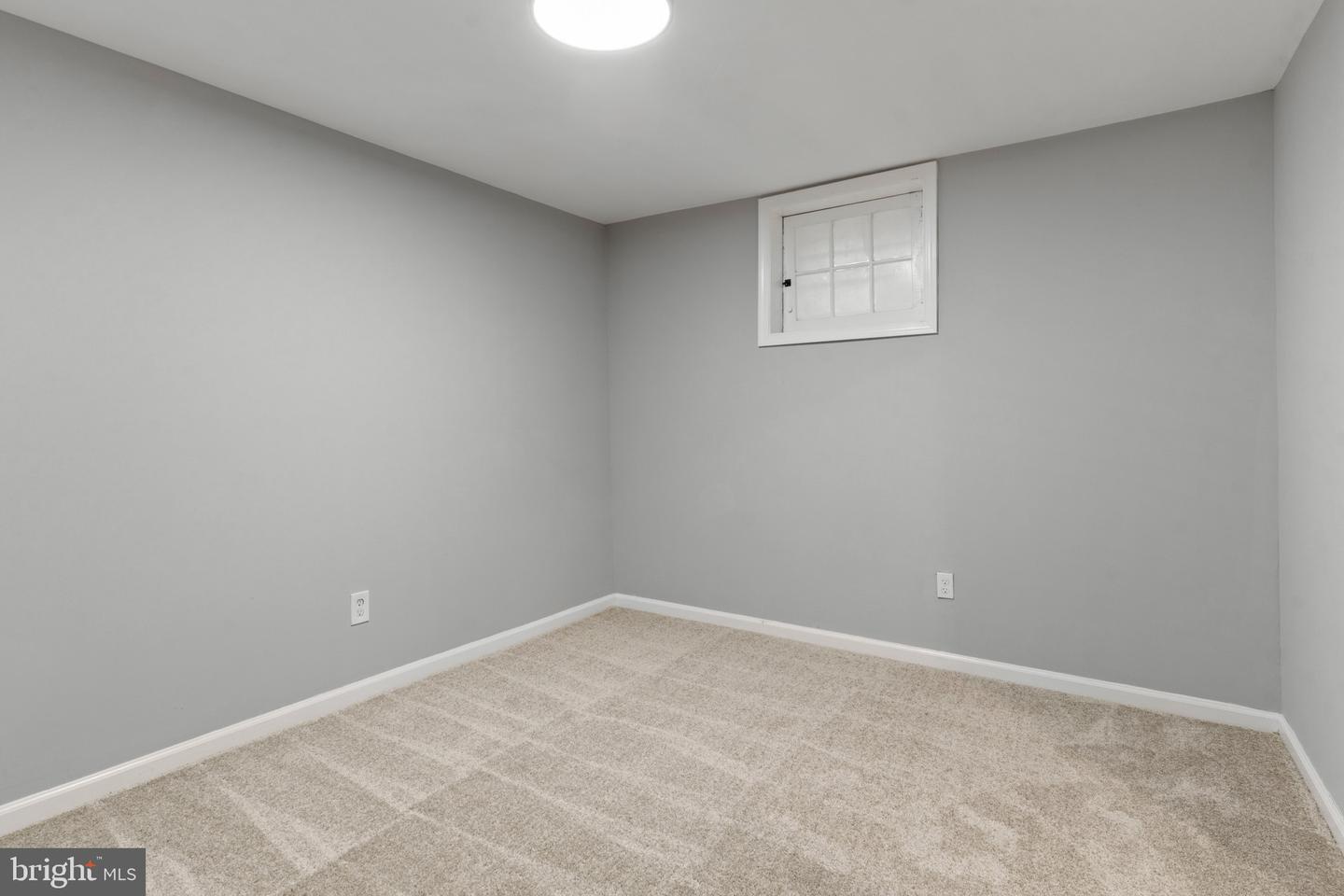 5515 Stonington Ave Property Photo 19