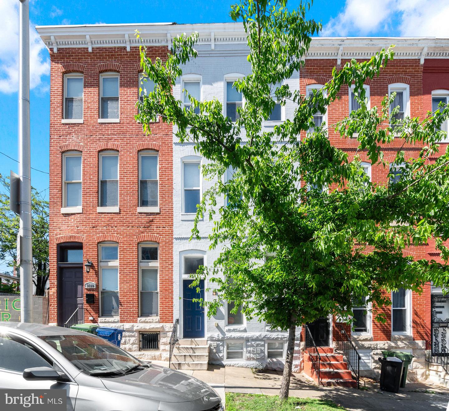 1602 E Biddle St Property Photo 3