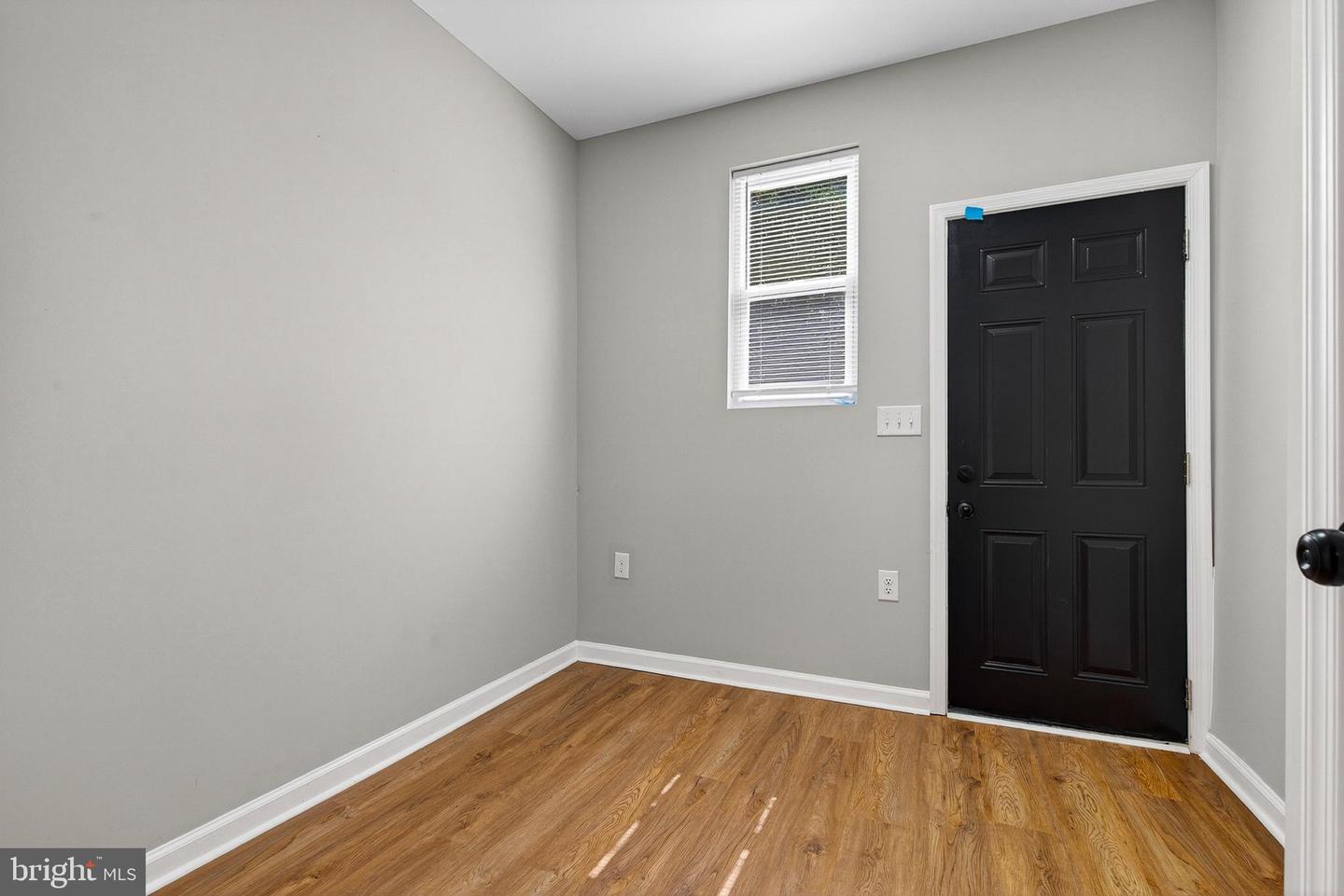 3107 Independence St Property Photo 9