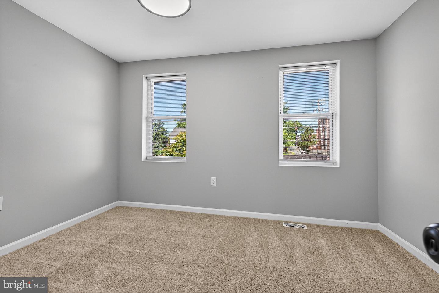 3107 Independence St Property Photo 16
