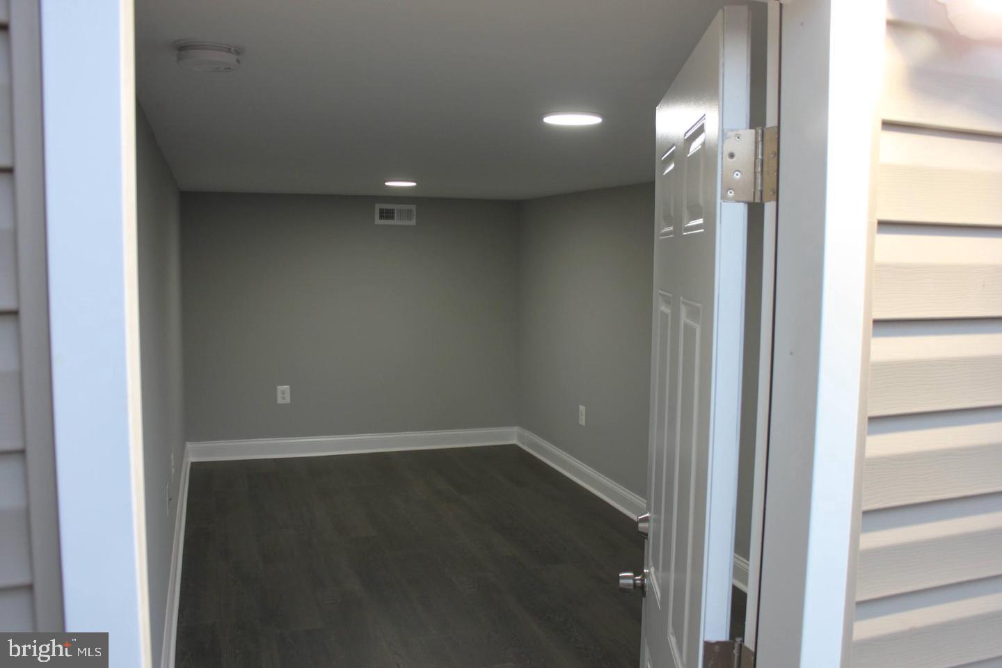 727 Mount Holly St Property Photo 2