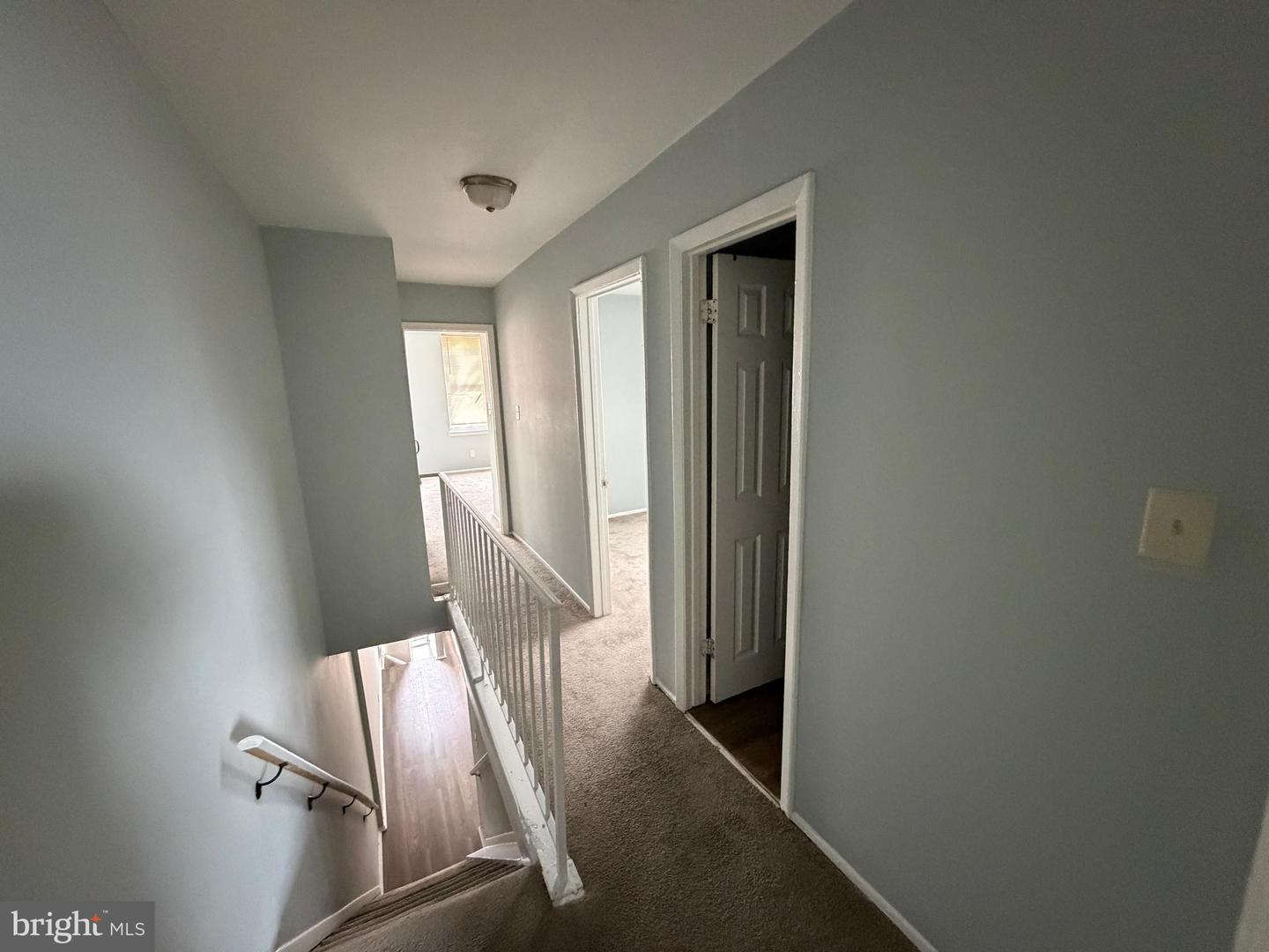 2845 Harlem Ave Property Photo 4