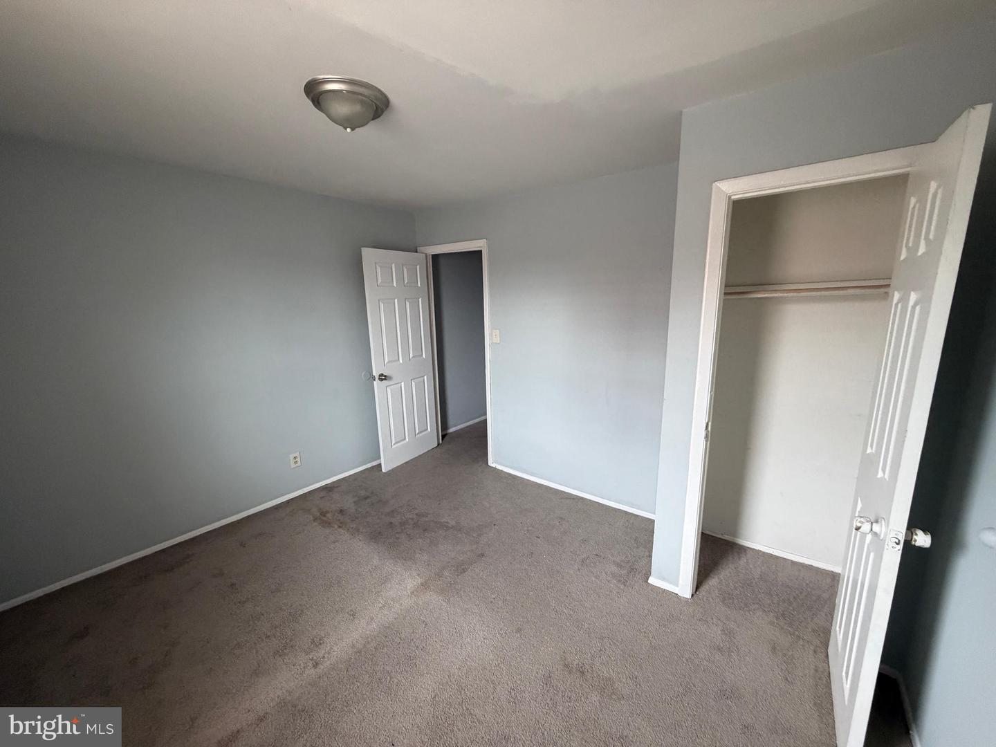 2845 Harlem Ave Property Photo 8