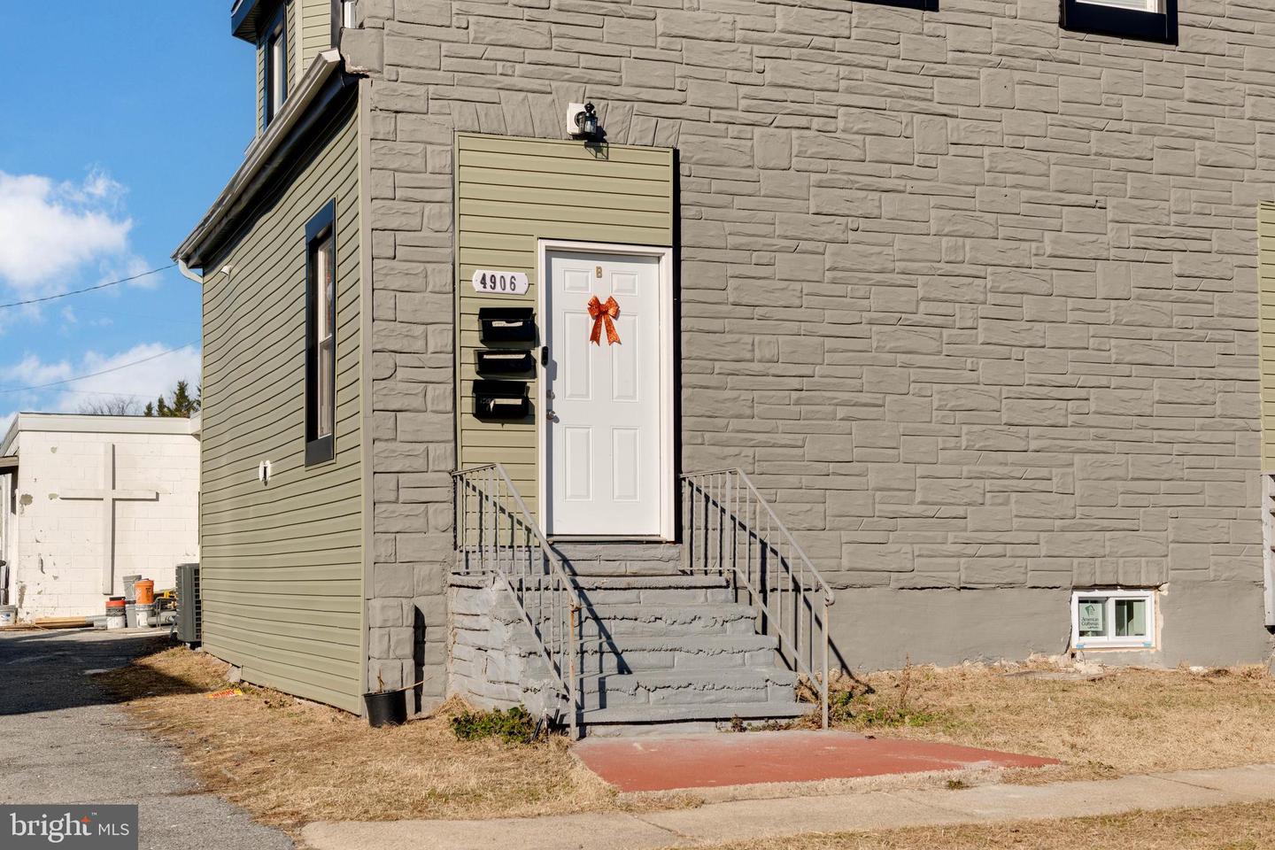 4906 Harford Rd Property Photo 17