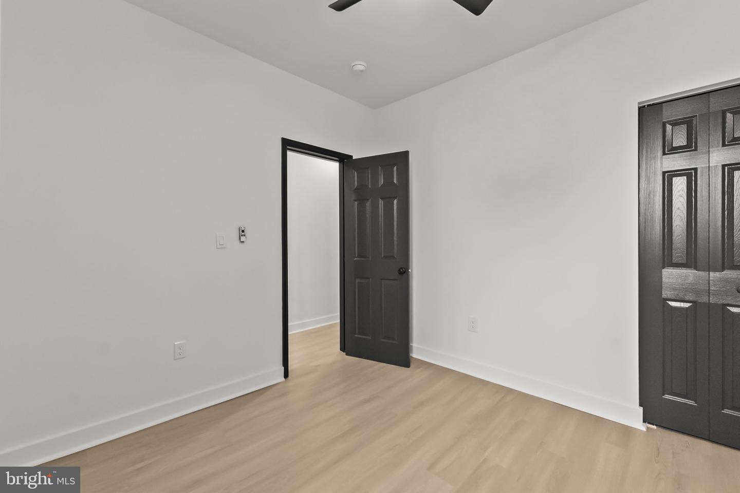 2117 Clifton Ave Property Photo 15