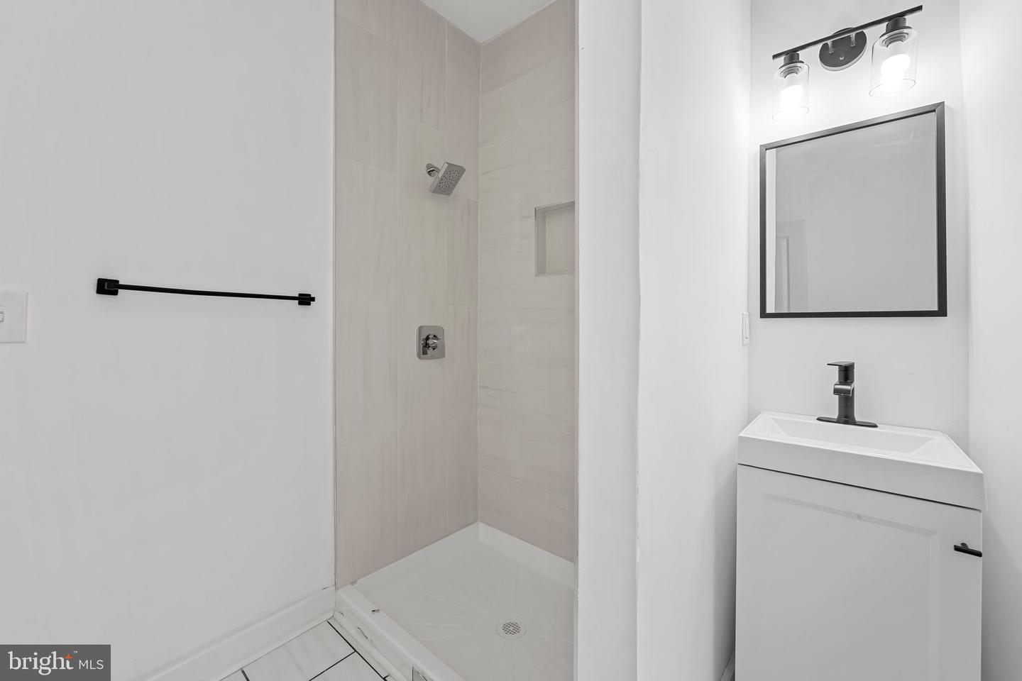 322 N Monroe St Property Photo 16