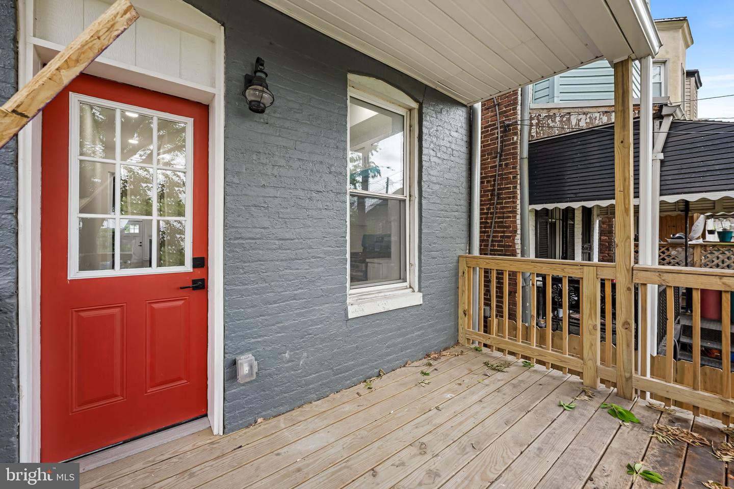 322 N Monroe St Property Photo 19