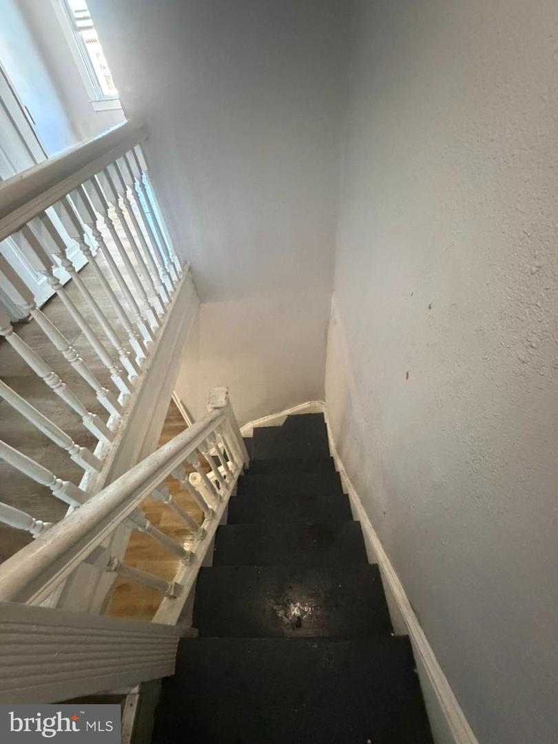 2425 Mcculloh St Property Photo 22