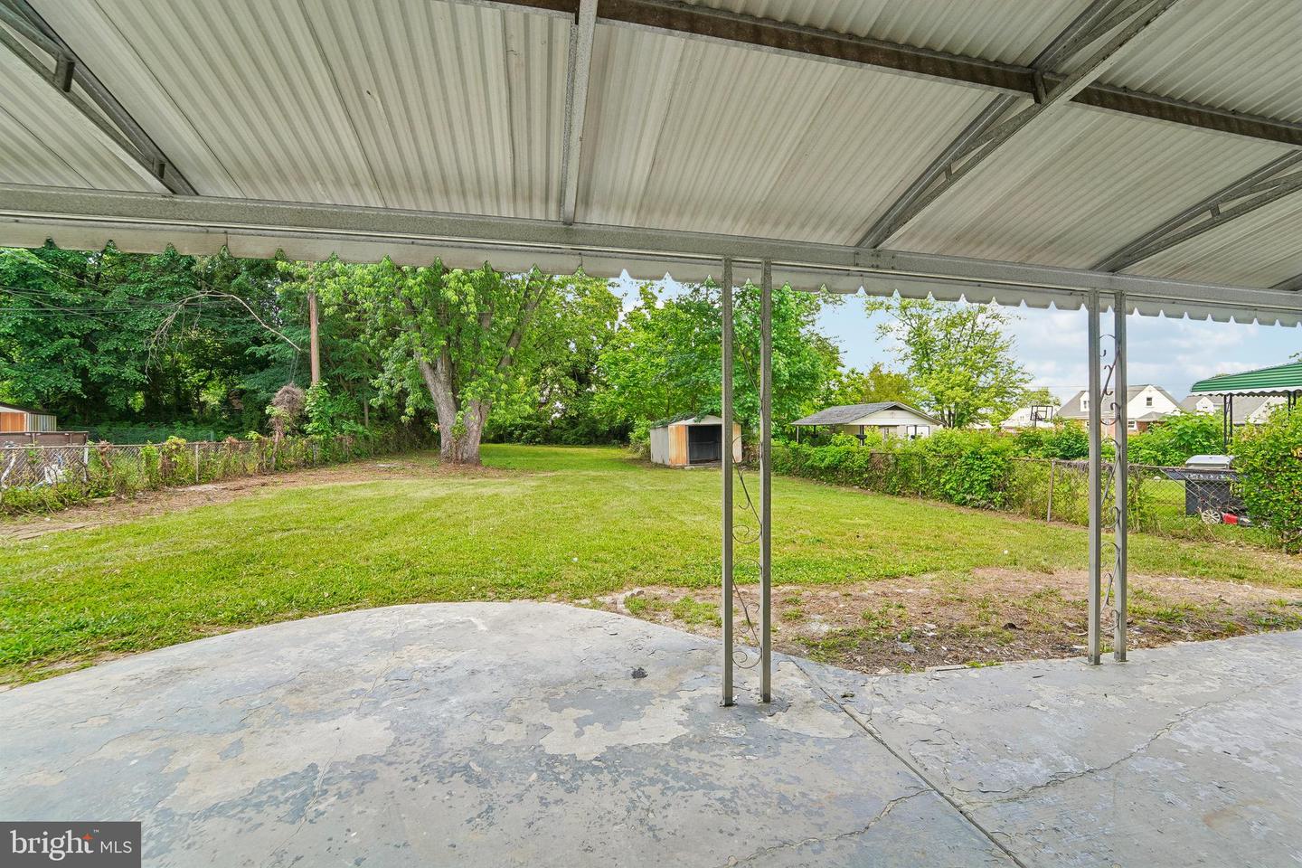 5404 Radecke Ave Property Photo 32