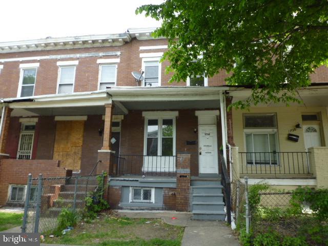 1736 Montpelier St Property Photo 1