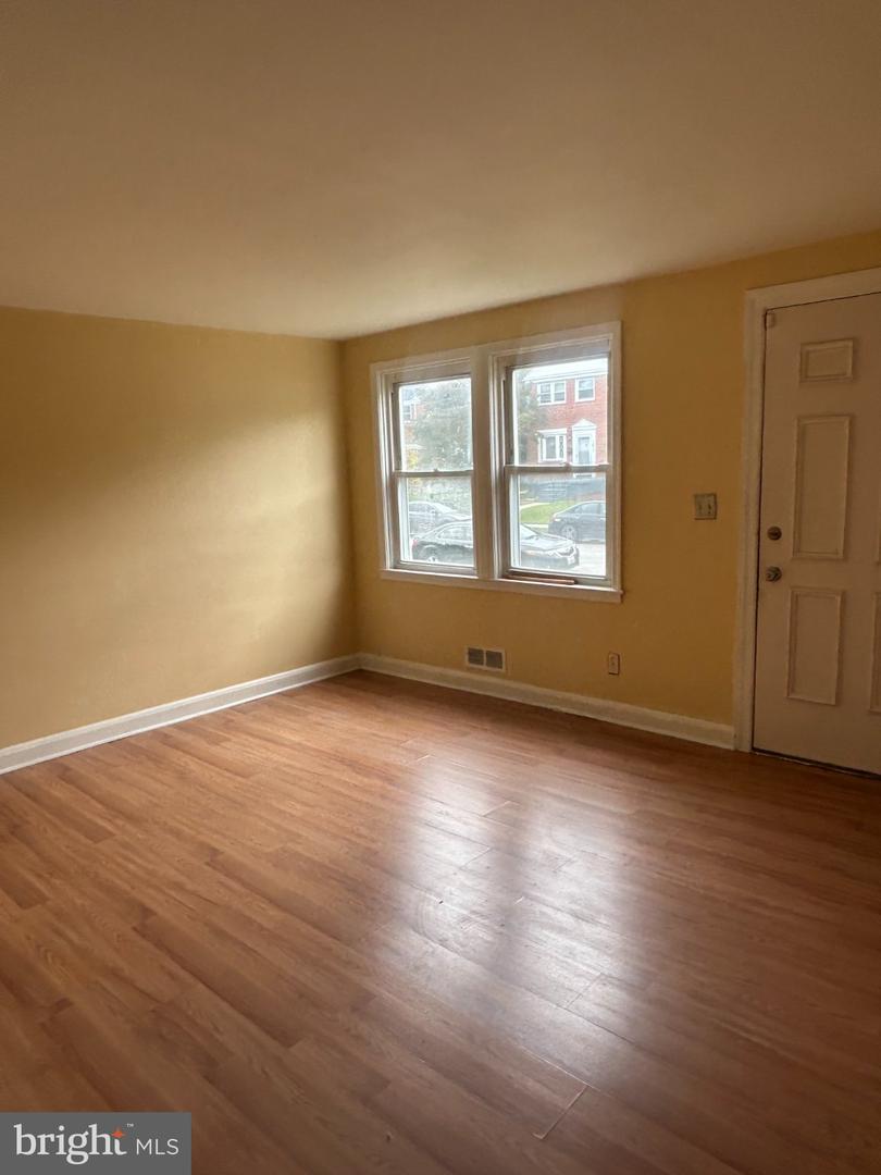 3812 Ravenwood Ave Property Photo 10