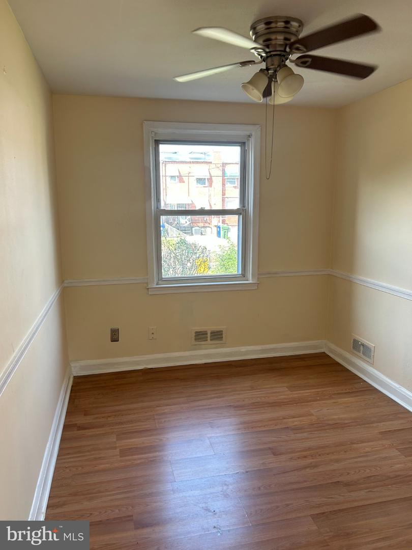 3812 Ravenwood Ave Property Photo 19