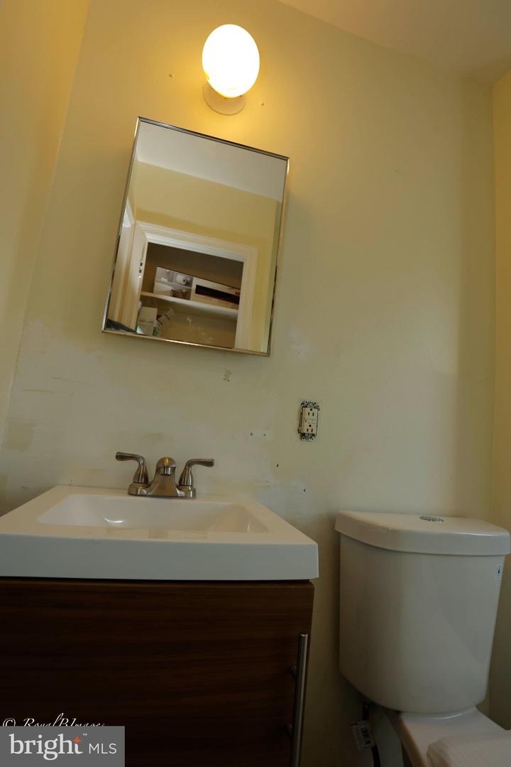 3812 Ravenwood Ave Property Photo 35