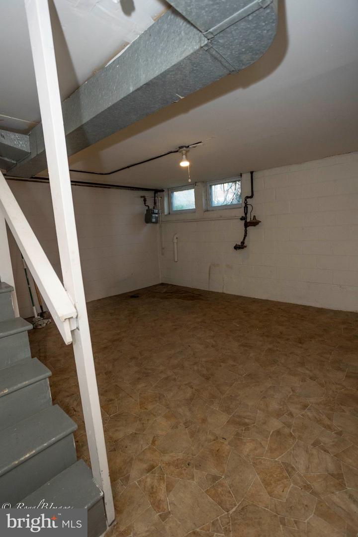 3812 Ravenwood Ave Property Photo 39