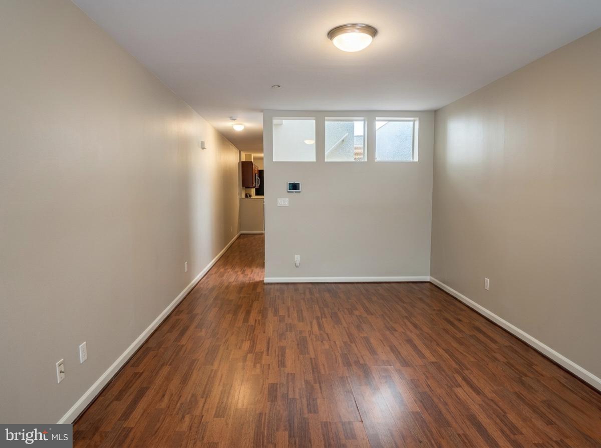 2410 E Fayette St Property Photo 4